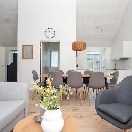 4 Bedroom Stunning In Romo 펜션